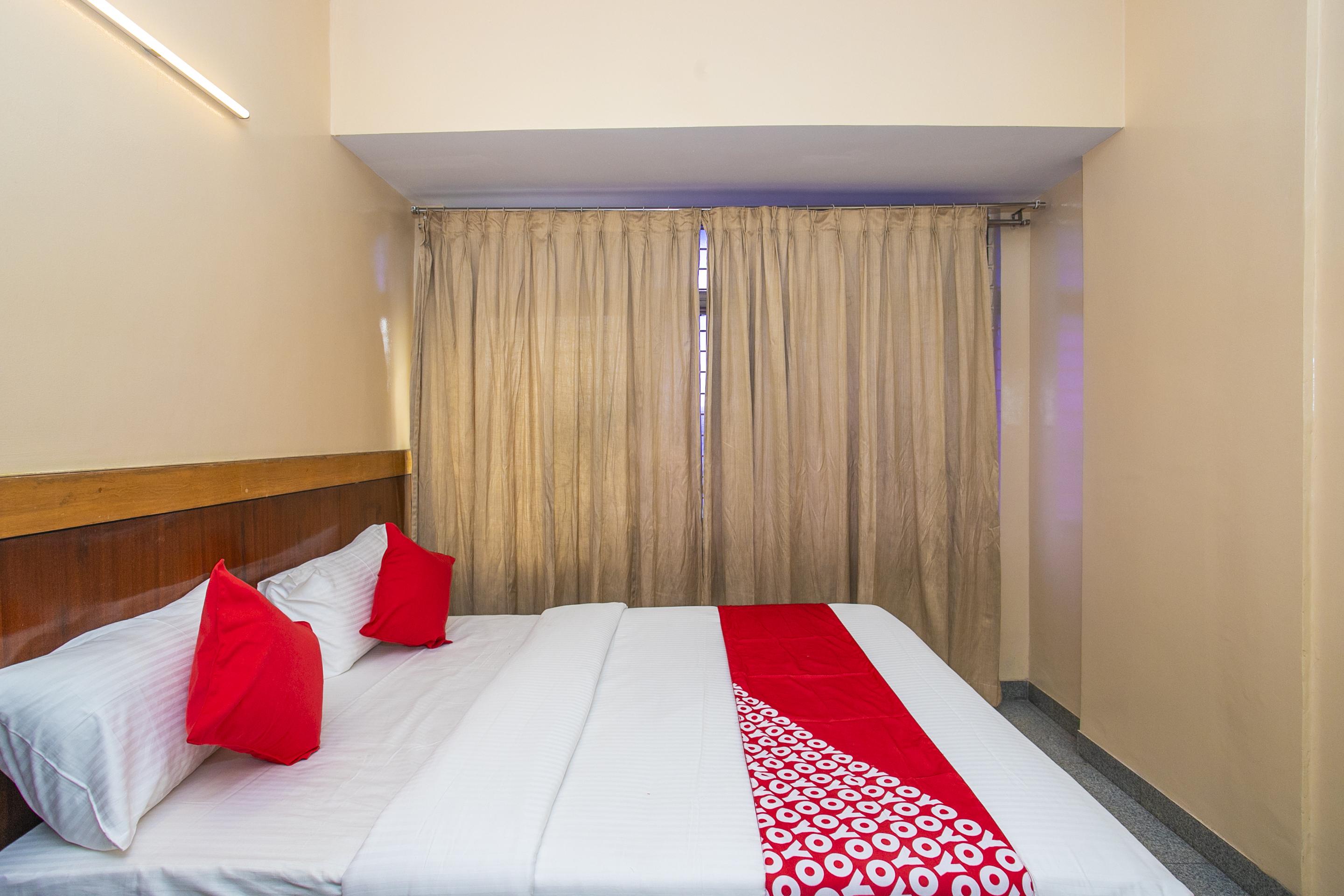 Oyo Flagship Hotel Archana Comforts Bangalore Luaran gambar