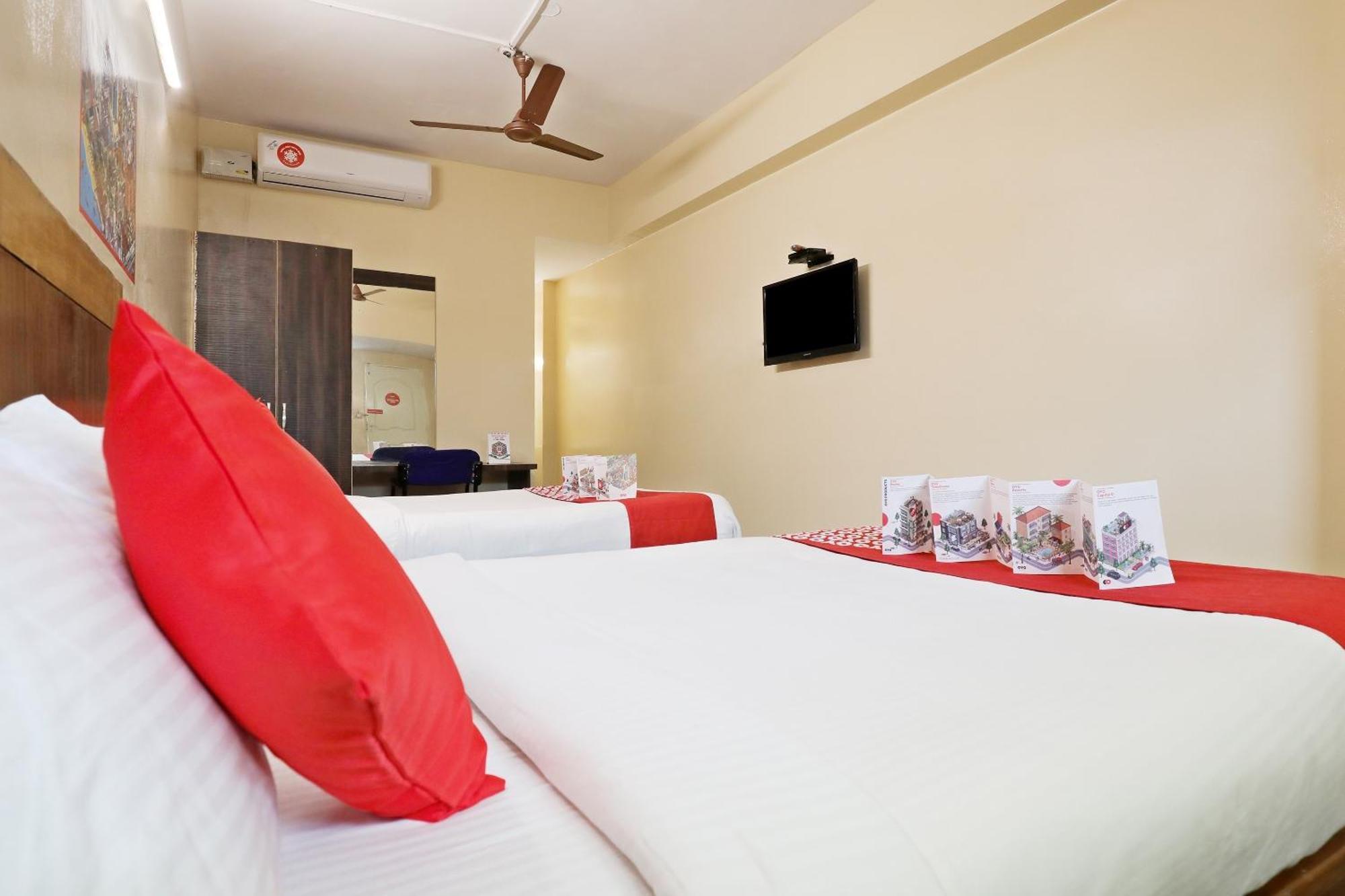 Oyo Flagship Hotel Archana Comforts Bangalore Luaran gambar